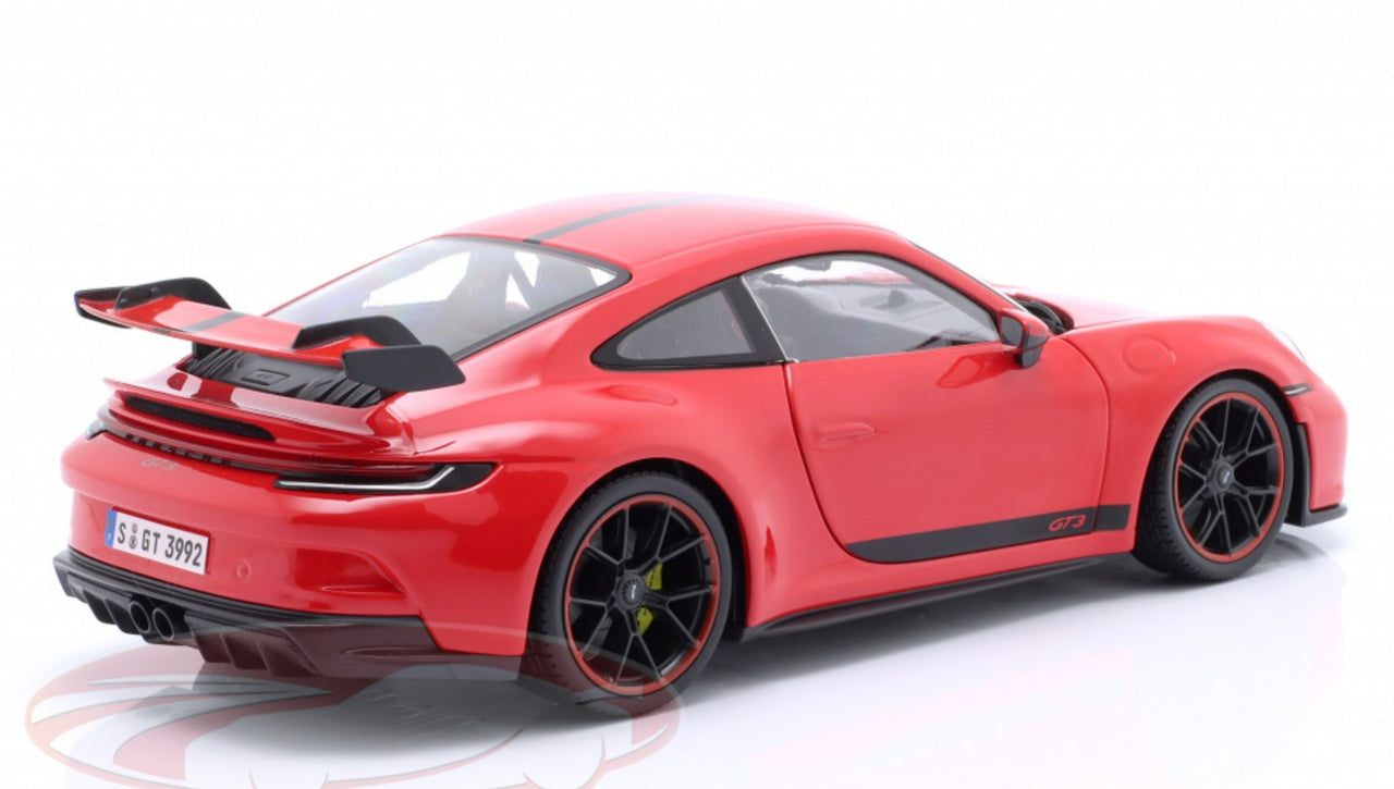 Porsche 911 GT3 1:18 Model Car - Red
